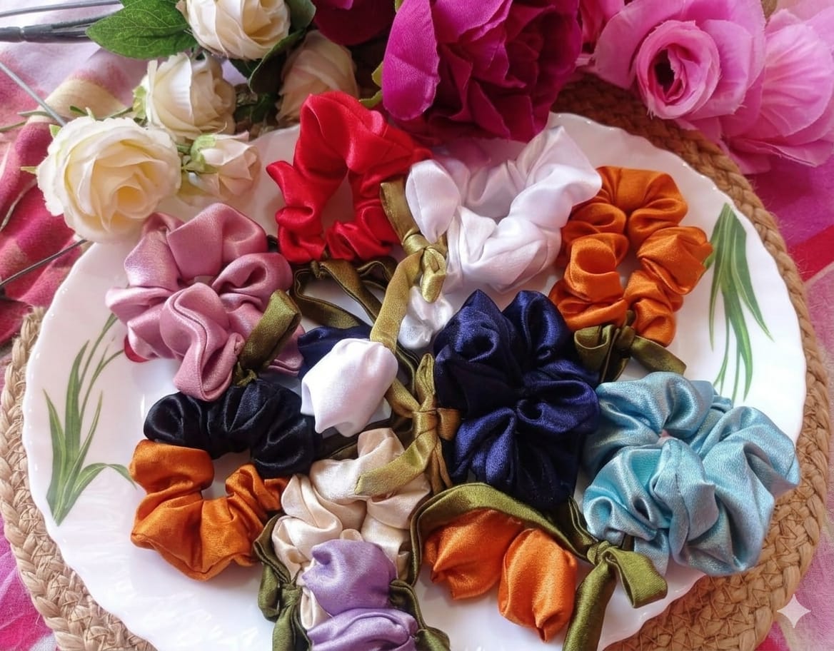 Tulip Scrunchies